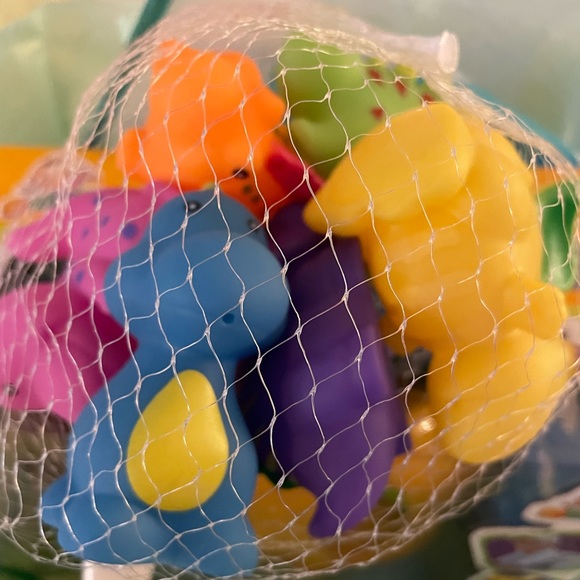 Dinosaur Themed Baby Shower Gift Basket or 6 Month Old Gift Set - Picture 2 of 5